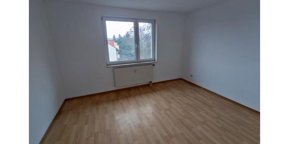 Etagenwohnung Mügeln - 3 Zimmer, 77 m&sup2;, 462&euro; | Angebot:19494182