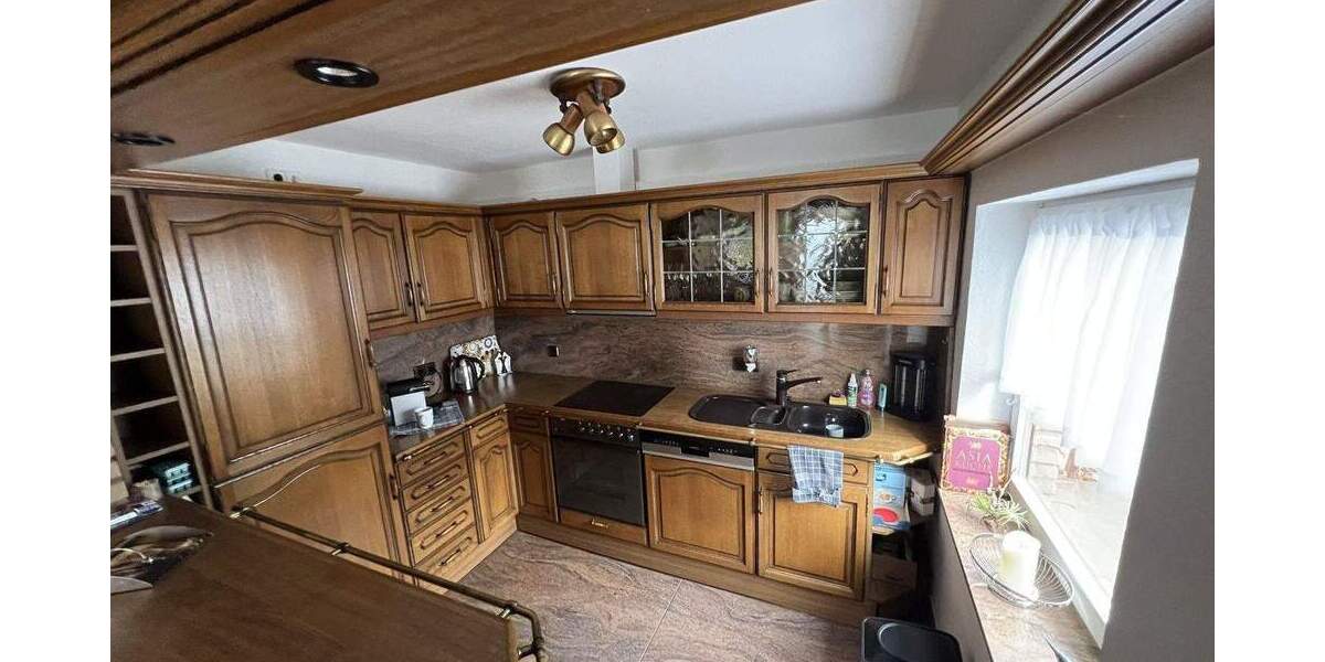 Einfamilienhaus Bad Salzuflen Innenstadt - 3 Zimmer, 135 m&sup2;, 1.390&euro; | Angebot:25539064