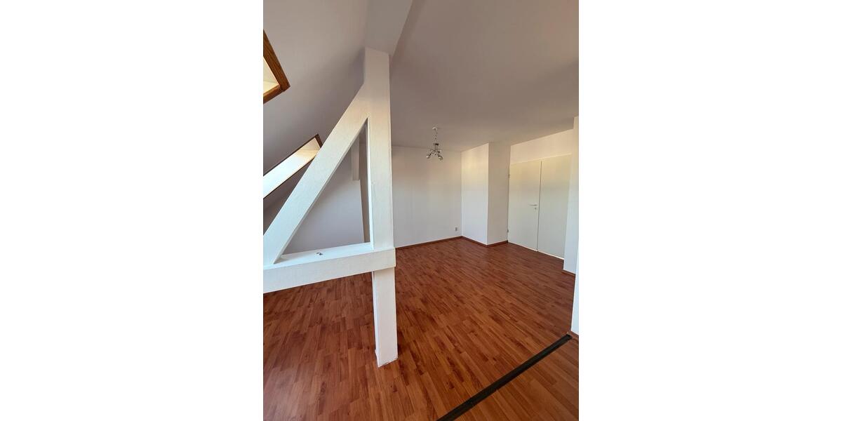 Dachgeschoßwohnung Wittenberge - 4 Zimmer, 113 m&sup2;, 749&euro; | Angebot:25973988