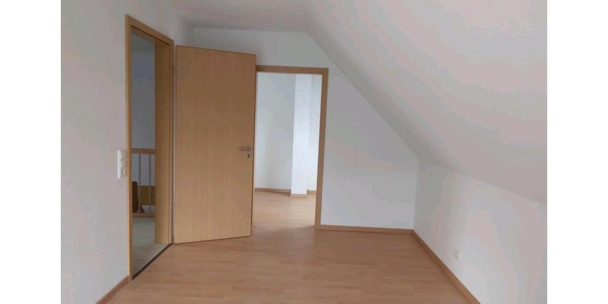 Doppelhaushälfte Wittmund - 5 Zimmer, 117 m&sup2;, 900&euro; | Angebot:26391949