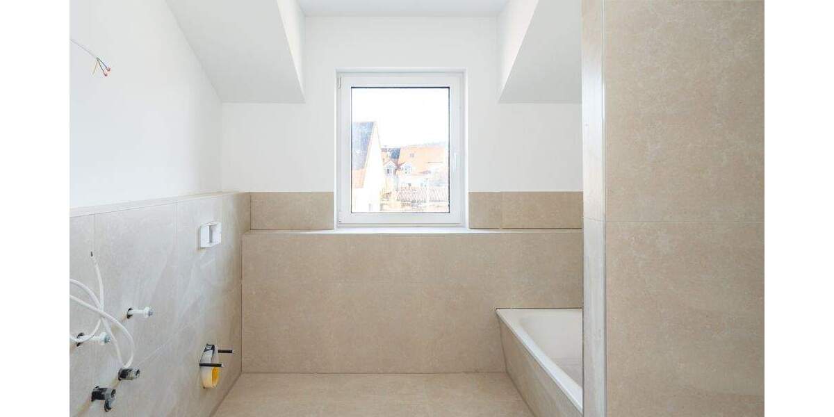 Etagenwohnung Postbauer-Heng Heng - 4 Zimmer, 136 m&sup2;, 1.450&euro; | Angebot:24620176