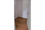 moderne helle Wohnung mit Fußbodenheizung, Balkon und Garage