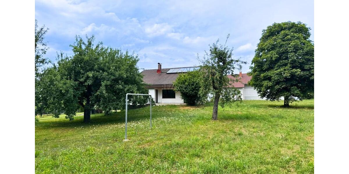 Zentral gelegen – mit Weitblick ins Grüne 8 zimmer