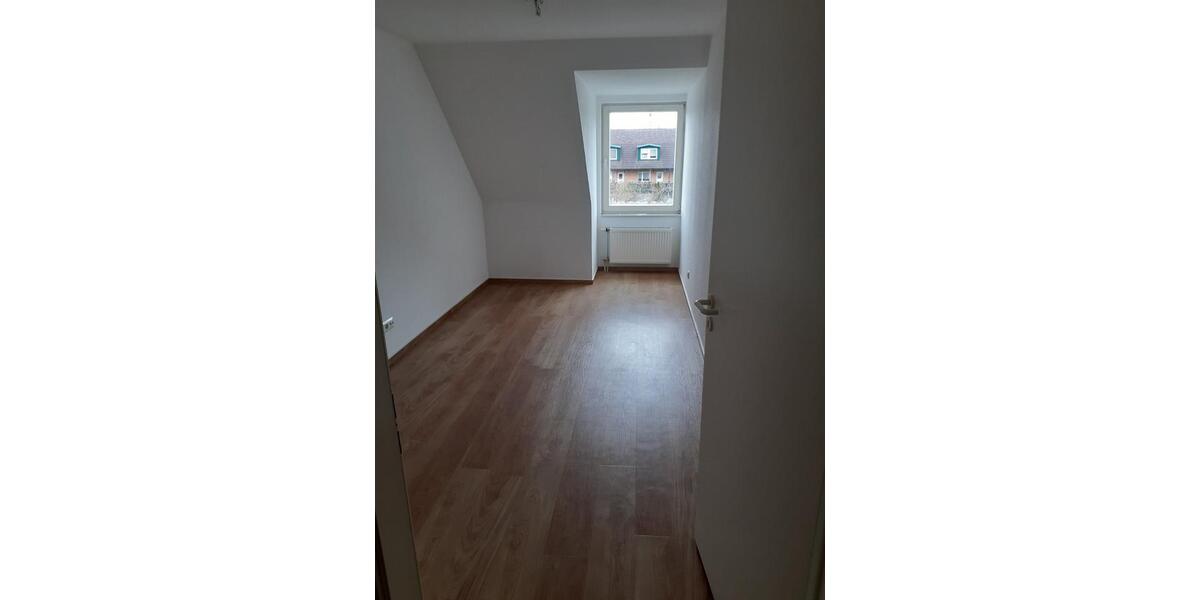 Maisonettenwohnung Bernau bei Berlin - 4 Zimmer, 117 m&sup2;, 1.290&euro; | Angebot:25803515