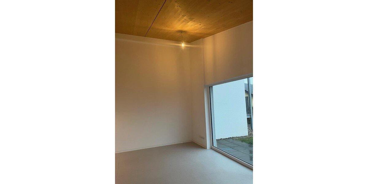 Erdgeschoßwohnung Mettendorf - 2 Zimmer, 60 m&sup2;, 570&euro; | Angebot:26535185