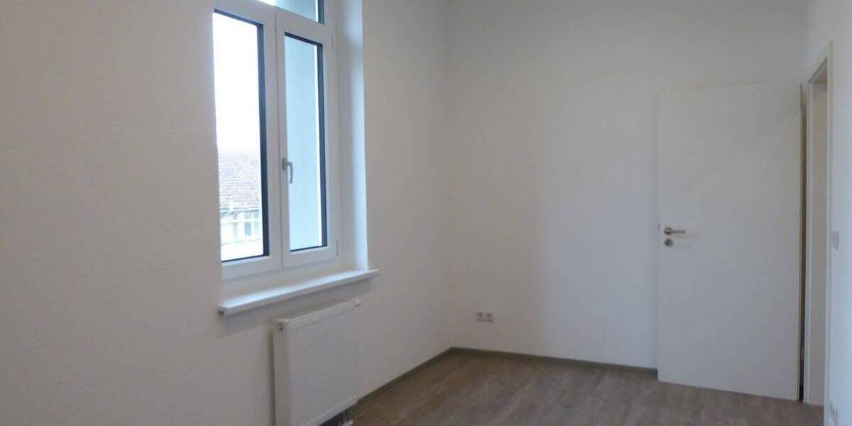 Etagenwohnung Bernburg (Saale) Bernburg - 2 Zimmer, 45 m&sup2;, 333&euro; | Angebot:26805925