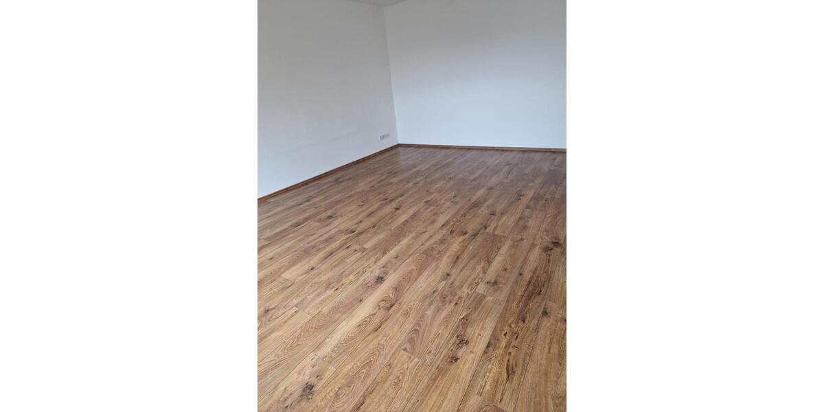 60qm Wohnung in 41065 - 5 Minuten vom Bahnhof 2 zimmer