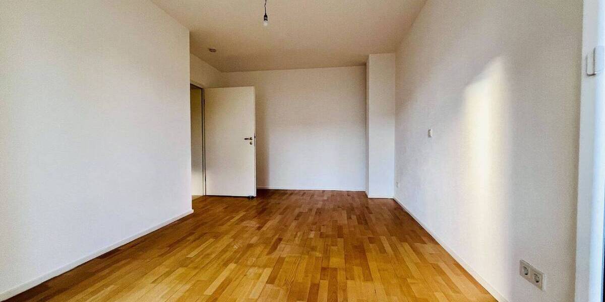 Etagenwohnung Trier Zewen - 3 Zimmer, 77 m&sup2;, 845&euro; | Angebot:25938597