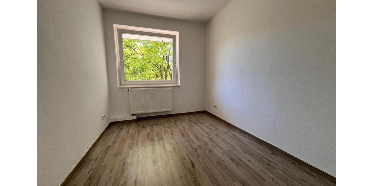 Etagenwohnung Wuppertal Gemarkung Vohwinkel - 4 Zimmer, 84 m&sup2;, 730&euro; | Angebot:26459013