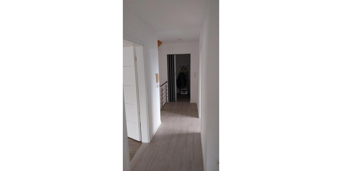 Maisonettenwohnung Pfullingen - 3.5 Zimmer, 131 m&sup2;, 950&euro; | Angebot:26581377