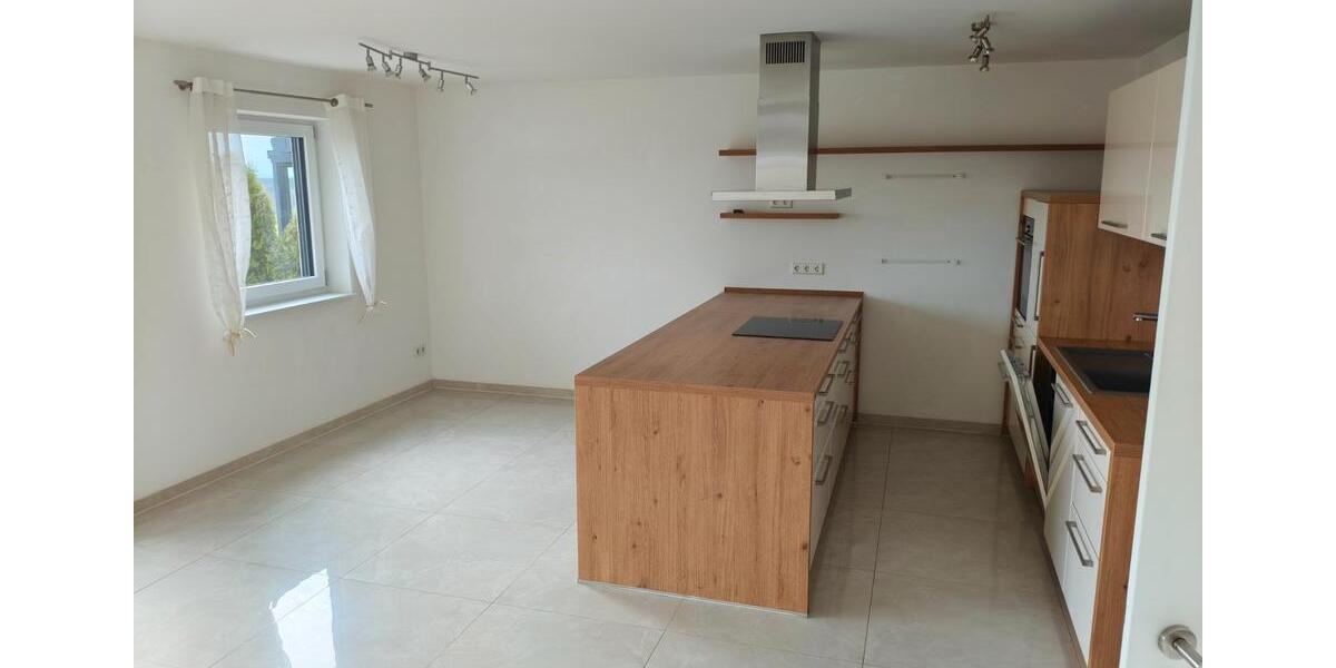 Maisonettenwohnung Rechtmehring - 5 Zimmer, 143 m&sup2;, 1.700&euro; | Angebot:26083651