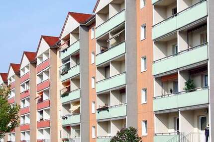 Wohnung zum Mieten in Schönebeck 357,06 € 64.92 m² 4 zimmer