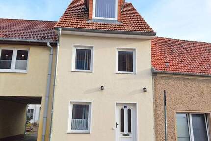 Haus Gützkow - 2 Zimmer, 68 m&sup2;, 485&euro; | Angebot:25664110