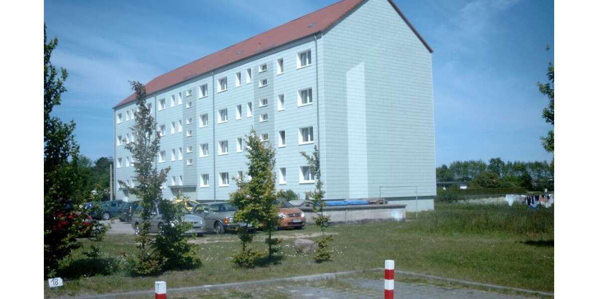 Etagenwohnung Richtenberg - 3 Zimmer, 66 m&sup2;, 400&euro; | Angebot:24708504