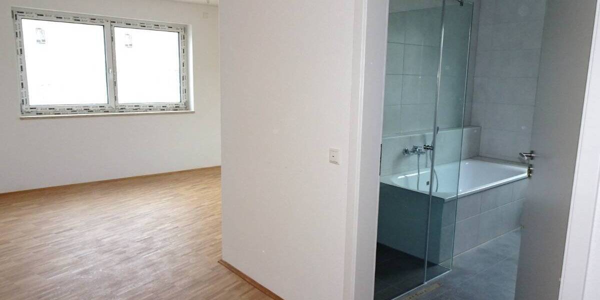 Etagenwohnung Amberg - 3 Zimmer, 93 m&sup2;, 1.309&euro; | Angebot:26763350