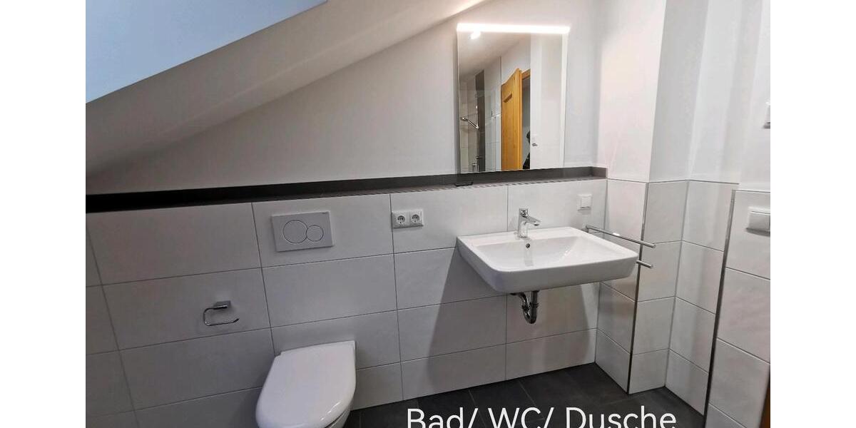 Dachgeschoßwohnung Ingenried - 3 Zimmer, 94 m&sup2;, 1.200&euro; | Angebot:24842124