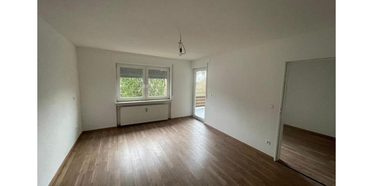 Etagenwohnung Flein - 3 Zimmer, 96 m&sup2;, 1.700&euro; | Angebot:26534634