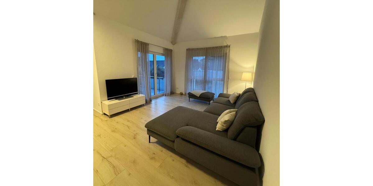 Exklusive Penthousewohnung mit Balkon, Garage & hohen Decken in Edenkoben 3 zimmer