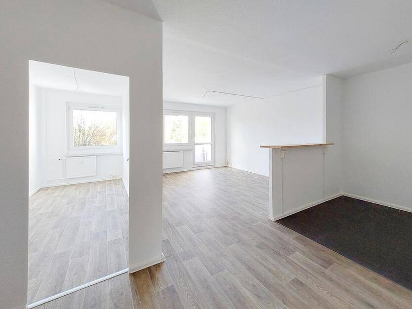 Platz für die Familie: 4-Zimmer-Wohnung mit Ausblick in´s Erzgebirge! + 1.000 EUR Möbelgutschein*!
