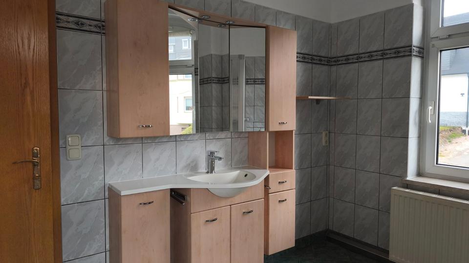 Erdgeschoßwohnung Hartenstein - 3 Zimmer, 81 m&sup2;, 490&euro; | Angebot:26223657