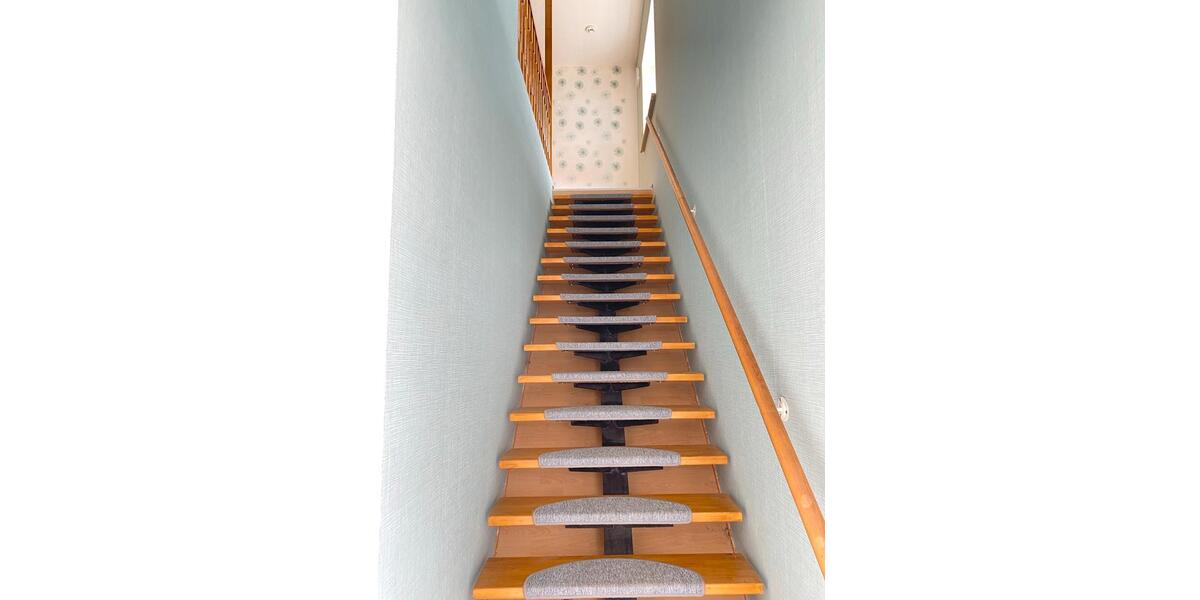 Dachgeschoßwohnung Gerbstedt - 4 Zimmer, 116 m&sup2;, 590&euro; | Angebot:22033397