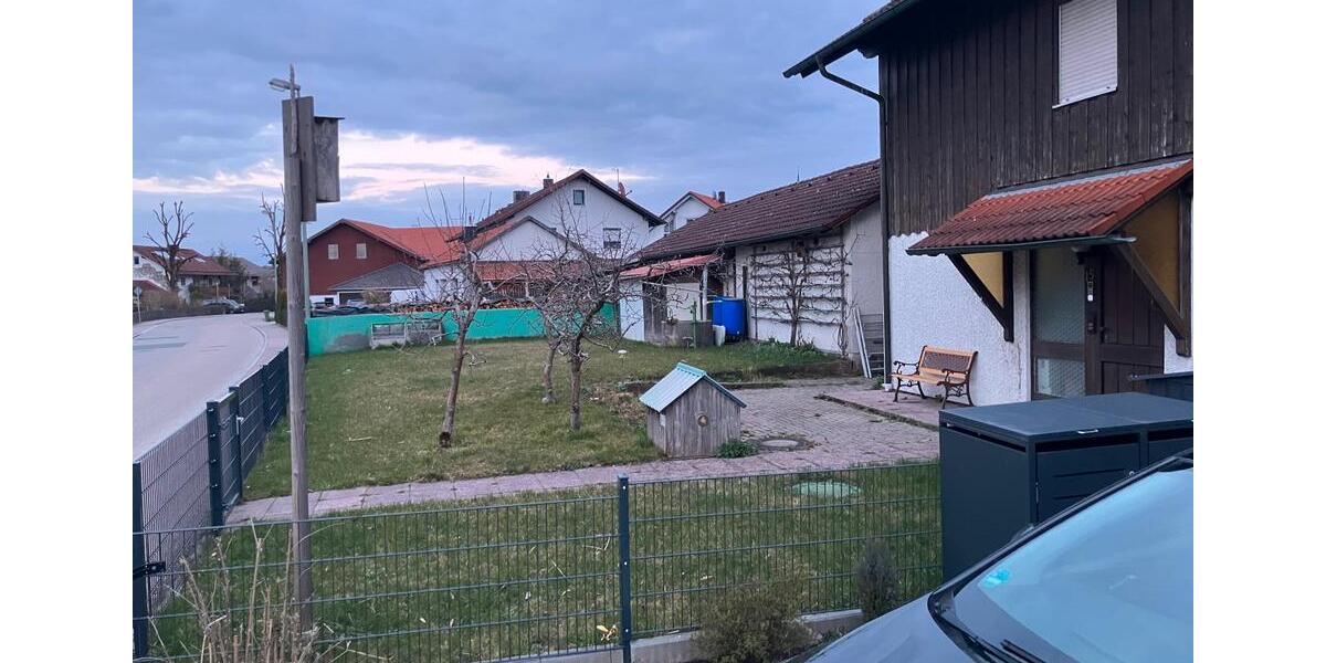 Reihenhaus Hohenlinden - 7 Zimmer, 165 m&sup2;, 2.400&euro; | Angebot:26682505