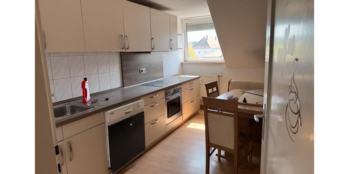 Dachgeschoßwohnung Ergoldsbach Langenhettenbach - 3 Zimmer, 85 m&sup2;, 1.100&euro; | Angebot:26212500