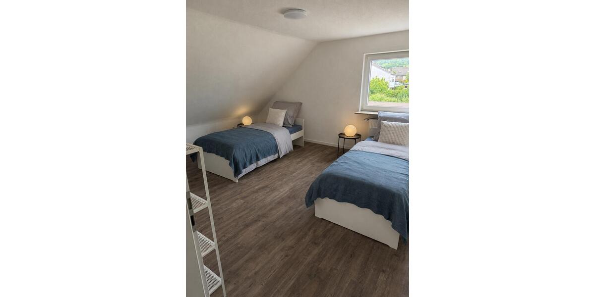 Wohnen auf Zeit Heidelberg Neuenheim - 5 Zimmer, 130 m&sup2;, 160&euro; | Angebot:26603711