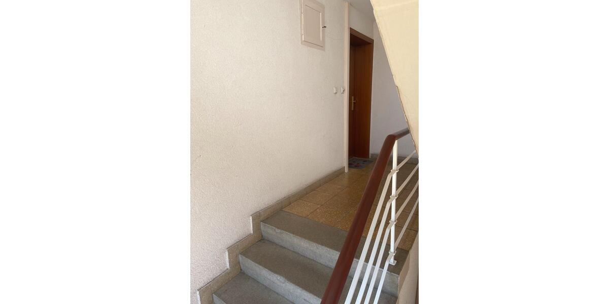 Erdgeschoßwohnung Stuttgart Mühlhausen - 2 Zimmer, 42 m&sup2;, 550&euro; | Angebot:26588264