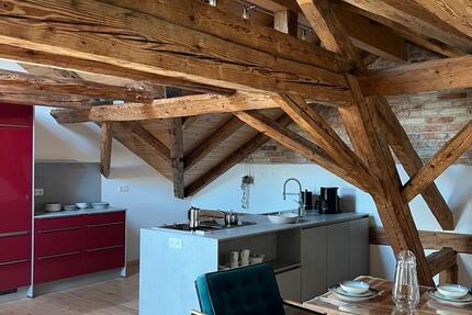 Wohnung Neukirchen vorm Wald - 1 Zimmer, 82 m&sup2;, 600&euro; | Angebot:26549891