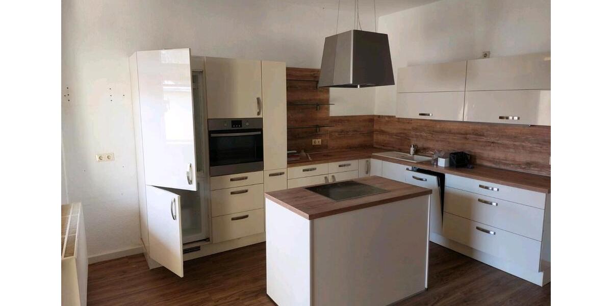 Etagenwohnung Sebnitz - 2 Zimmer, 75 m&sup2;, 430&euro; | Angebot:25253534