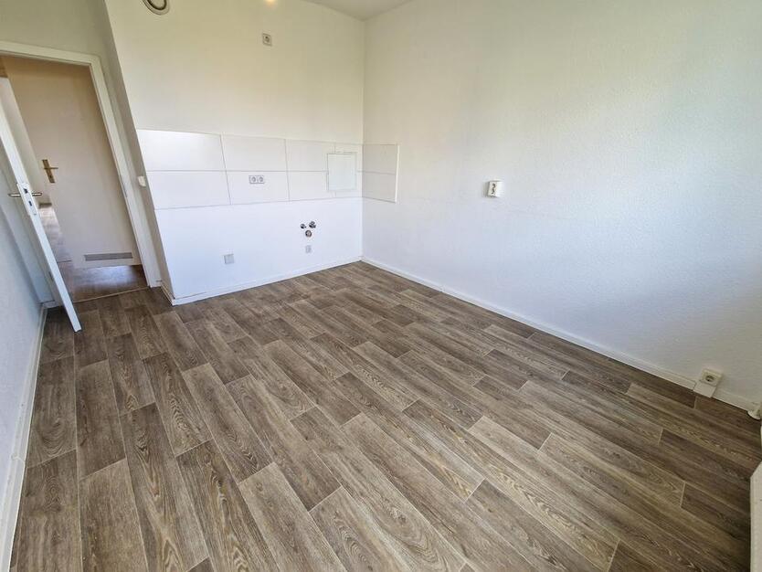 4-Zimmer-Wohnung im 4. Obergeschoss zu vermieten