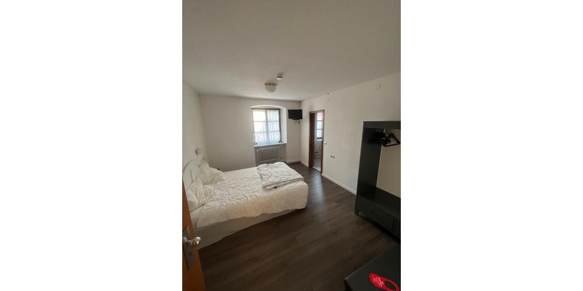 Etagenwohnung Neuenburg am Rhein - 1 Zimmer, 20 m&sup2;, 800&euro; | Angebot:24795736