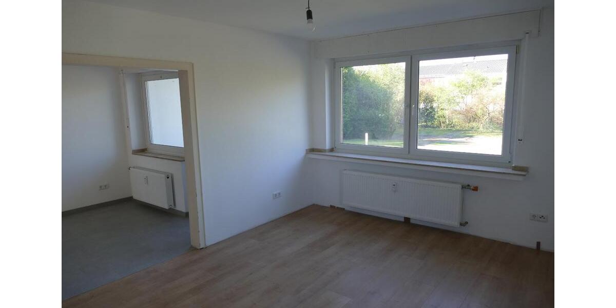 Hochparterre Korschenbroich - 4 Zimmer, 103 m&sup2;, 880&euro; | Angebot:24525364