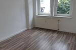 Erdgeschoßwohnung Werdau - 4 Zimmer, 91 m&sup2;, 460&euro; | Angebot:24697998