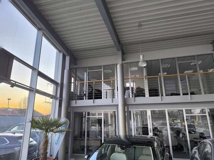 Halle in Bensheim 4.850 € 100 m²
