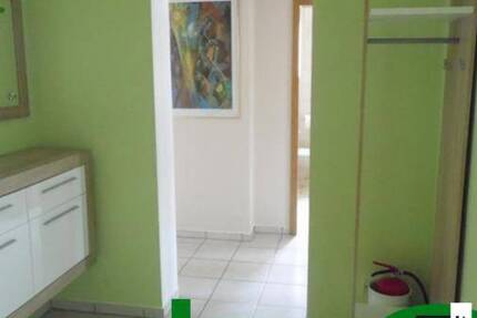 ***Feldrandlage und doch S-Bahnnähe - gepflegtes Haus***