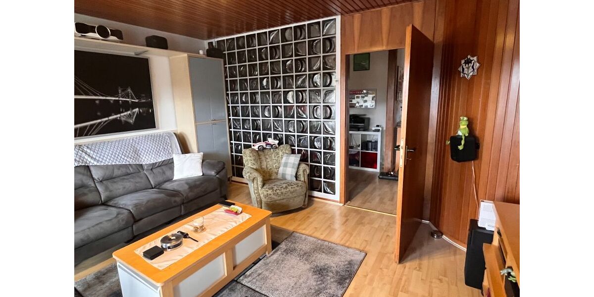 4 12 Zi., Küche, Bad, Gäste-WC, 2 x Loggia, Sauna, - Etagenwohnung Lüdenscheid Brügge | Angebot:23643884