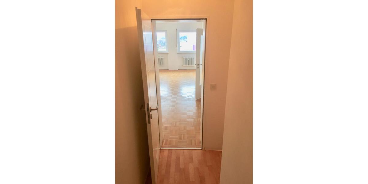 Etagenwohnung Regensburg Ganghofersiedlung - 2 Zimmer, 60 m&sup2;, 900&euro; | Angebot:26048582