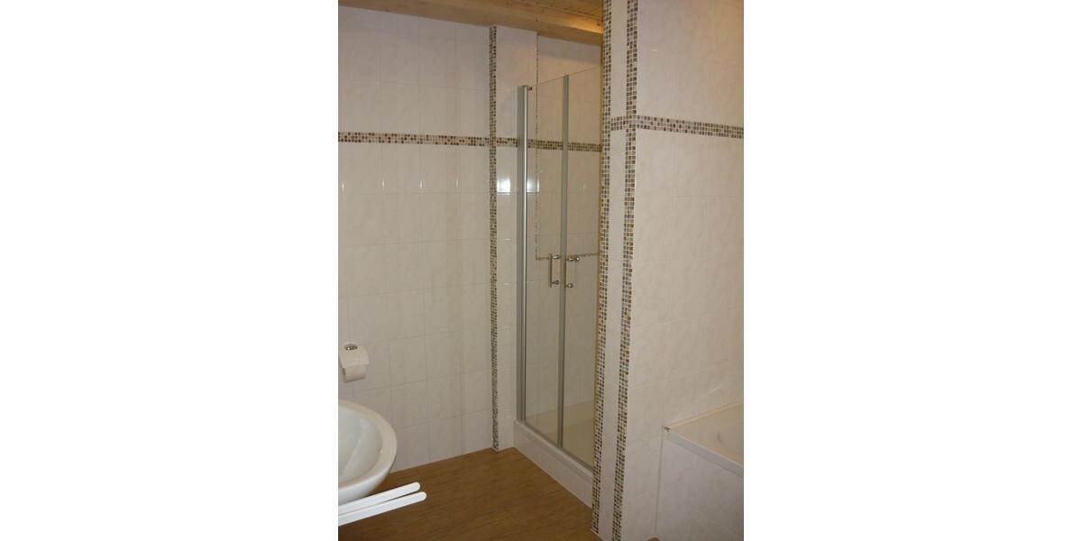 Wohnen auf Zeit Pfaffing - 1 Zimmer, 118 m&sup2;, 592&euro; | Angebot:25969745