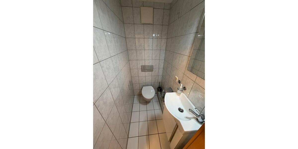 Etagenwohnung Altbach - 3 Zimmer, 75 m&sup2;, 1.300&euro; | Angebot:26516807