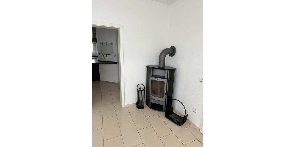 Erdgeschoßwohnung Ebsdorfergrund - 3 Zimmer, 80 m&sup2;, 750&euro; | Angebot:26649770