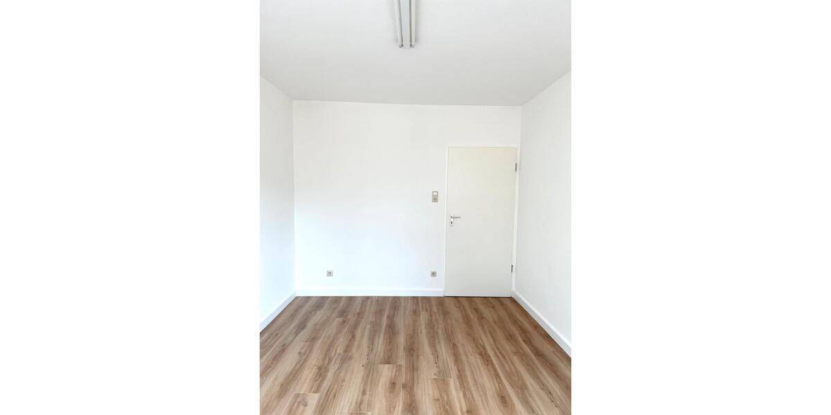 Praxisraum Mannheim Innenstadt 24qm in neuer Praxisgemeinschaft zimmer