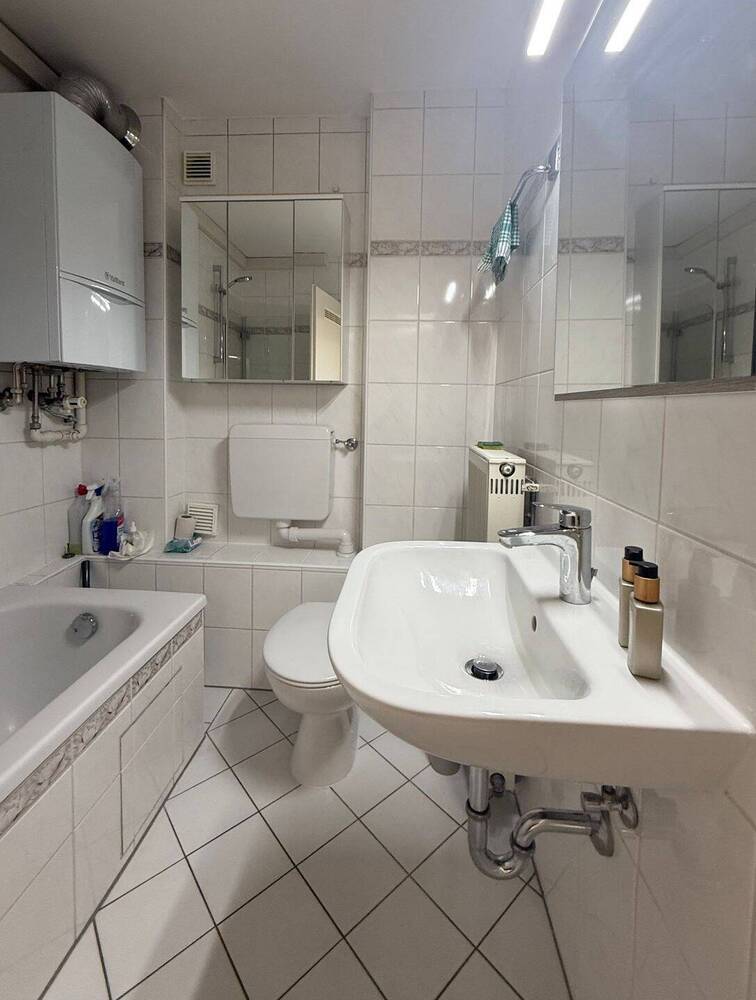 Zentral gelegene 3-Zimmer-Dachgeschoßwohnung in Würzburg...!