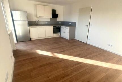 Wohnung Straubing - 4 Zimmer, 95 m&sup2;, 1.045&euro; | Angebot:26459615