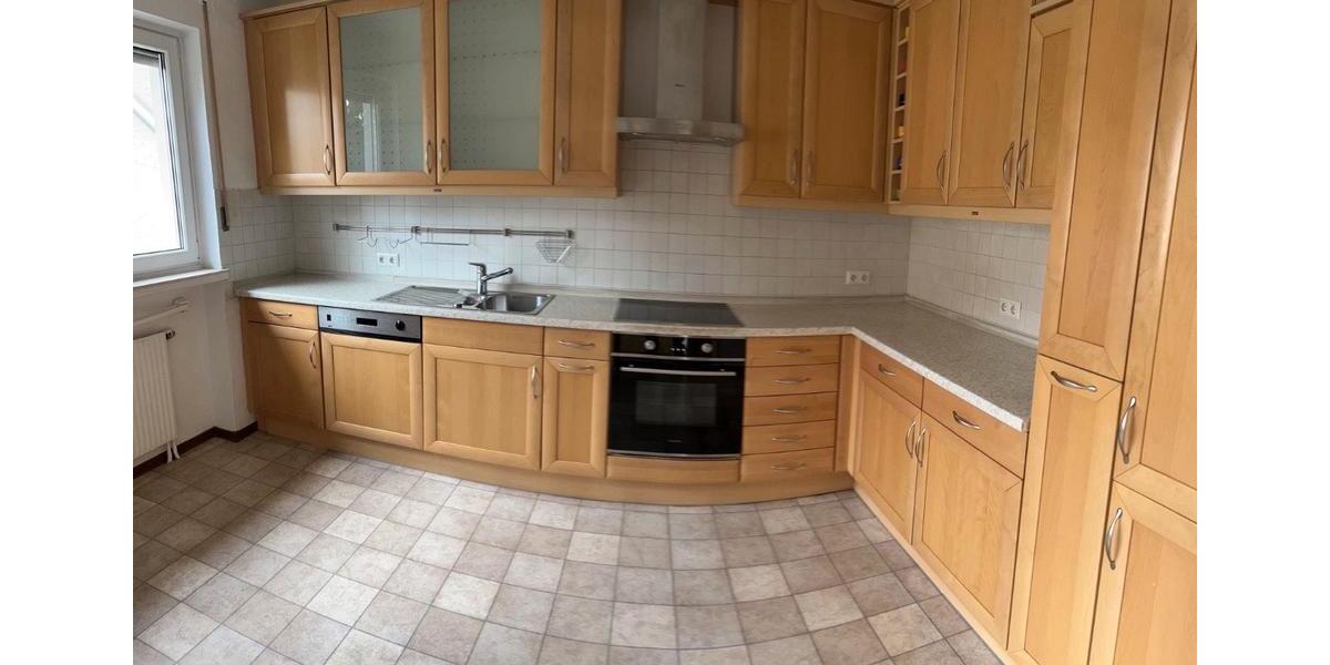 Etagenwohnung Immenhausen - 3 Zimmer, 96 m&sup2;, 850&euro; | Angebot:26703296