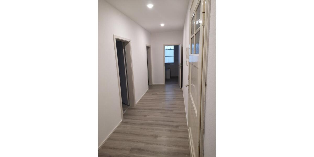 Etagenwohnung Thalheim/Erzgebirge Erzgebirge - 2 Zimmer, 65 m&sup2;, 416&euro; | Angebot:26445149