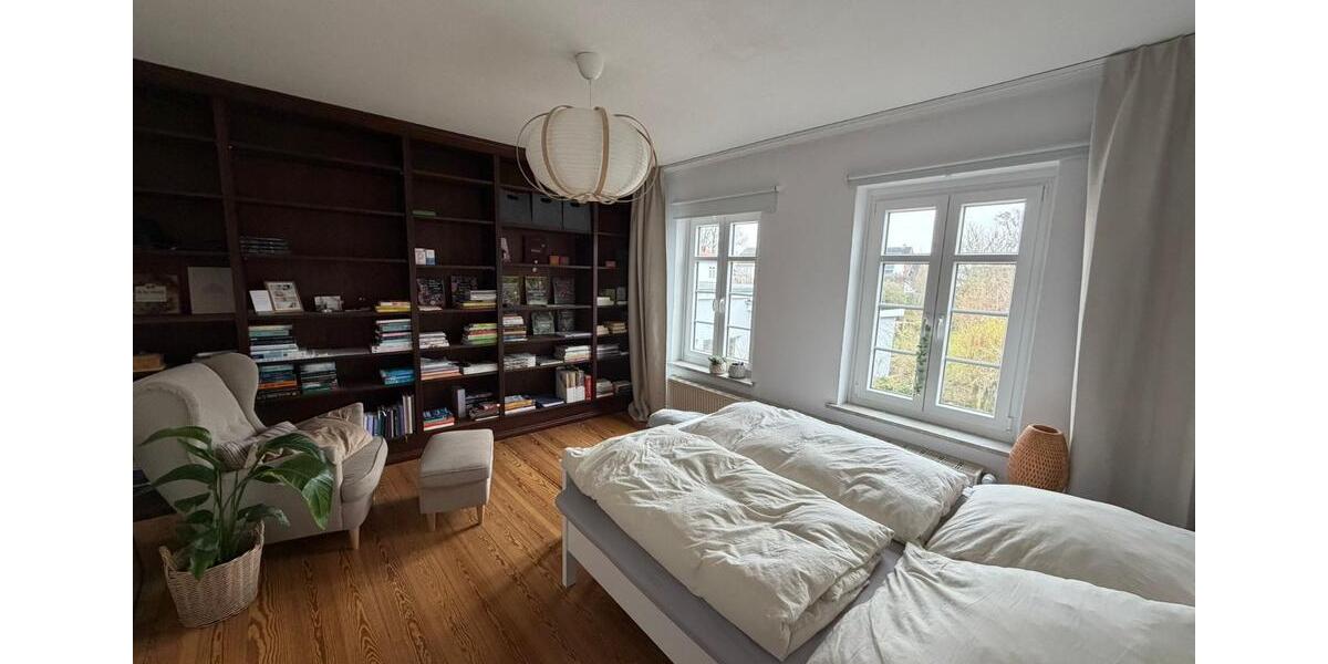 Reihenhaus Husum - 8 Zimmer, 160 m&sup2;, 1.450&euro; | Angebot:25988687