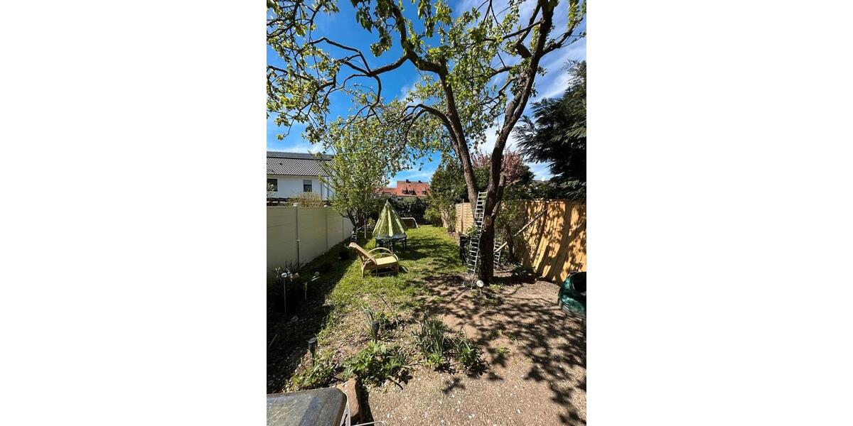 Reihenhaus Bad Wildungen - 6 Zimmer, 120 m&sup2;, 1.340&euro; | Angebot:26359349