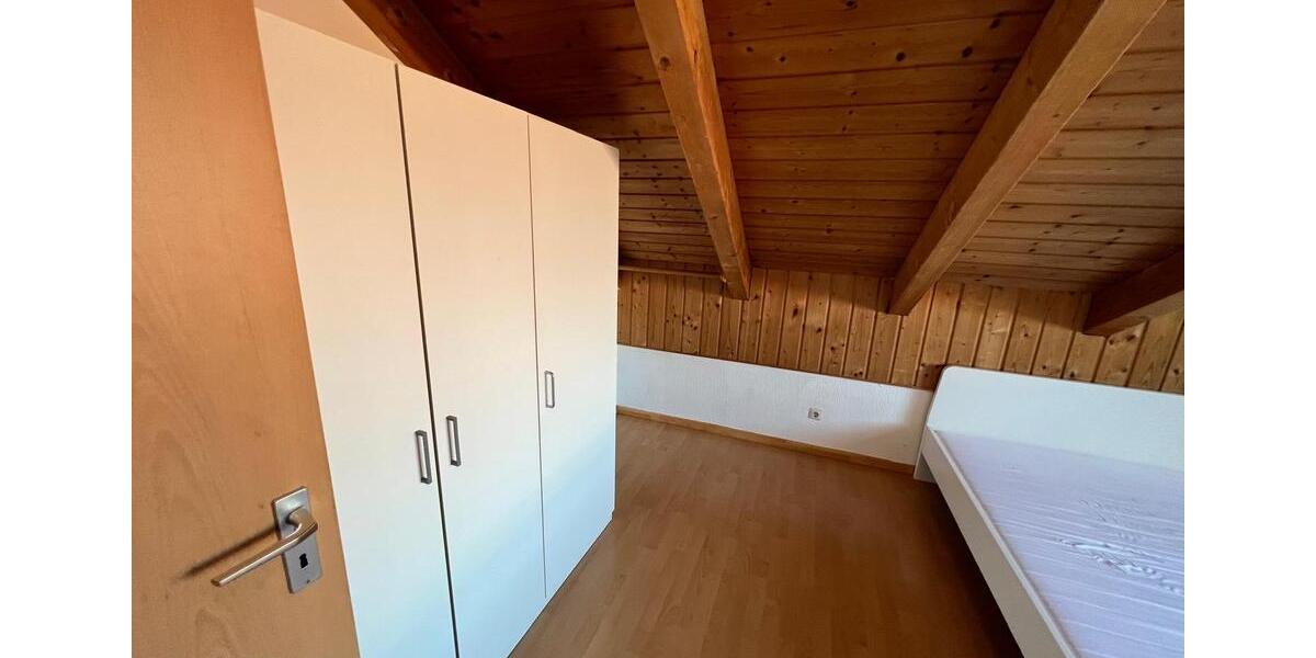 Wohnen auf Zeit Kornwestheim - 1 Zimmer, 16 m&sup2;, 540&euro; | Angebot:26190887